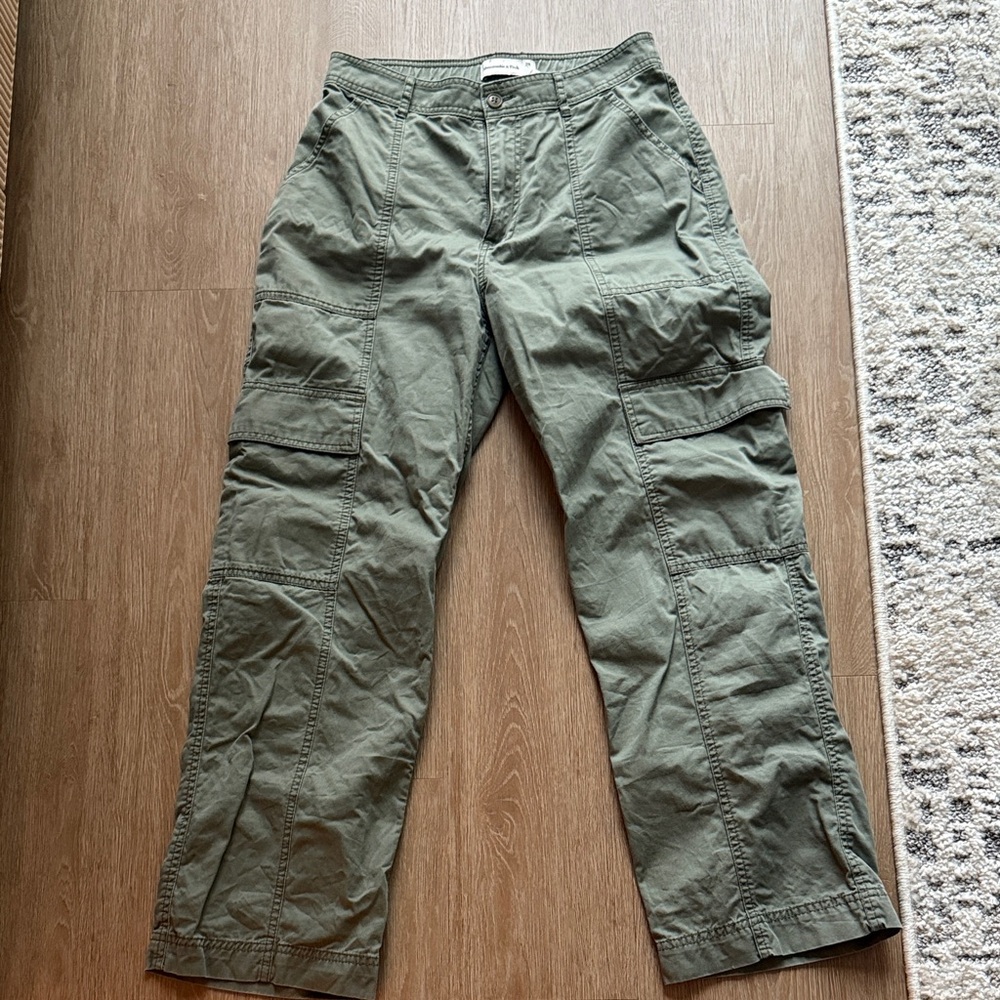 Abercrombie & Fitch Green Cargo Pants